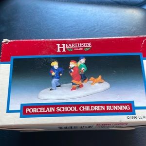 Lemax Hearthside Village School Children Running